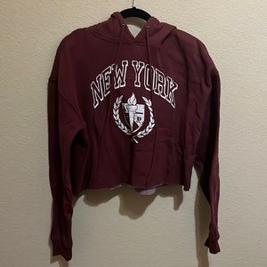 Cropped New York Hoodie